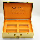 Luksusowe pudełka na prezenty z drewna na zawiasach 300g Opakowanie ze złotym uchwytem do opieki zdrowotnej